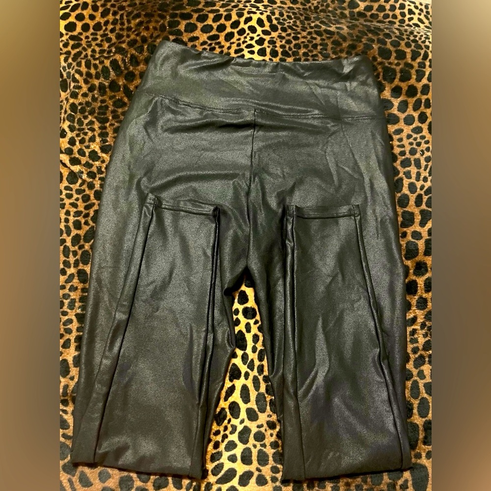 Leather leggings